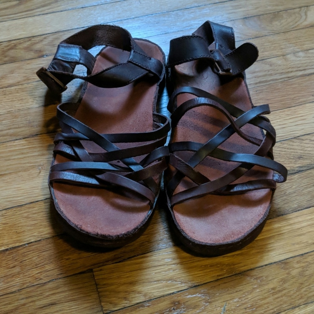 Women's Chaco Fallon Leather Sandles